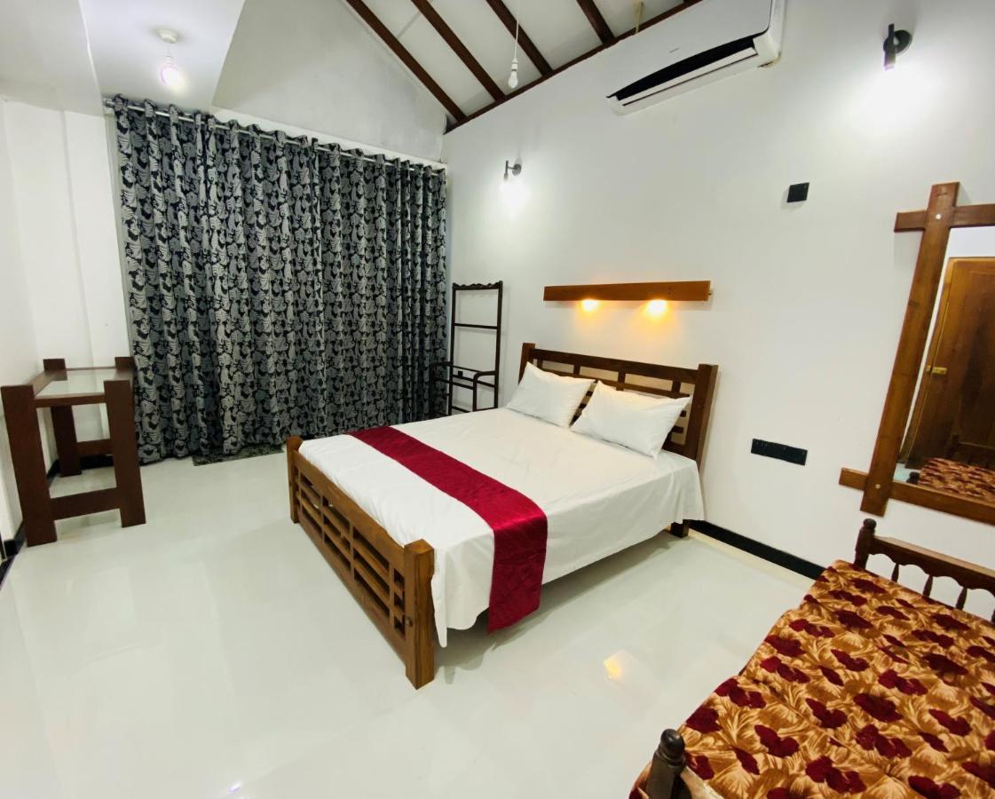 Sigiri Holiday Bungalow Sigiriya Luaran gambar