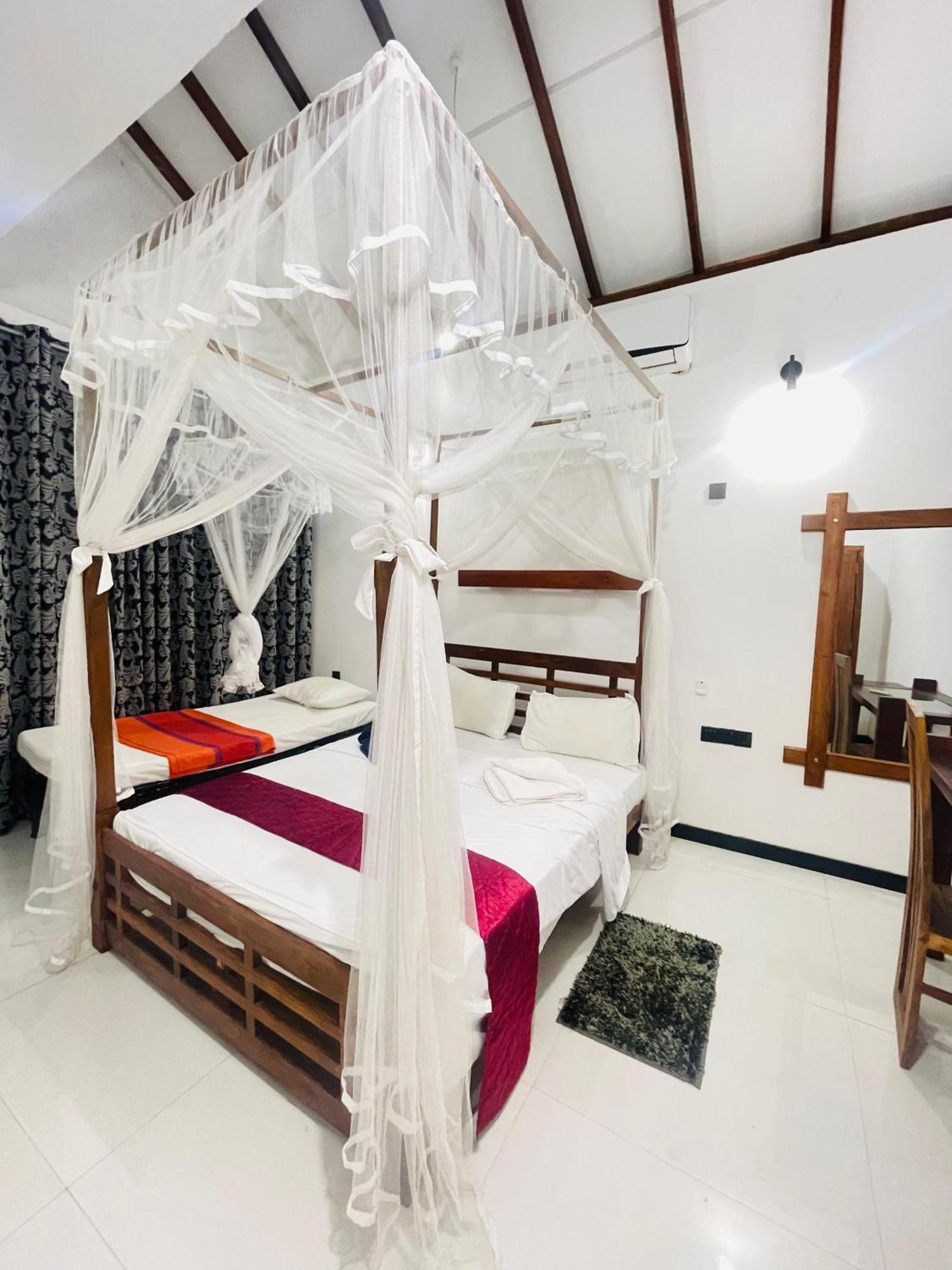 Sigiri Holiday Bungalow Sigiriya Luaran gambar